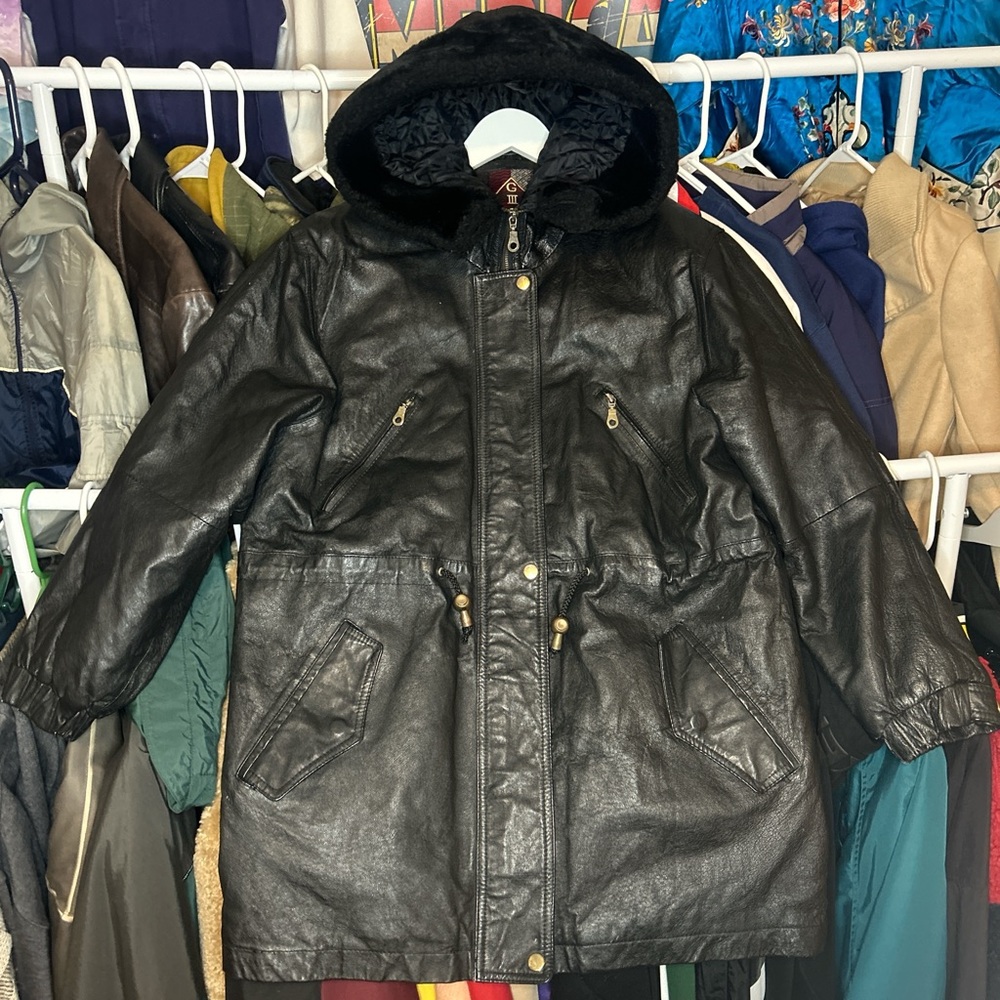1980s G-III Men's Black Genuine Leather Jacket with Fur Hood Medium Rare